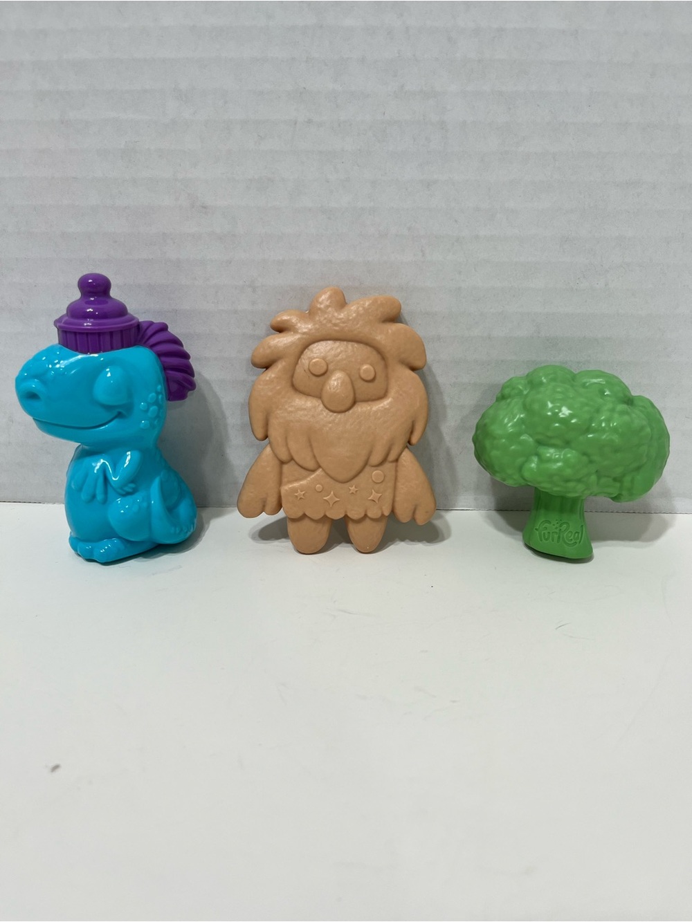 FUR REAL Friends accessories lot for the munchkin baby T-Rex dinosaur